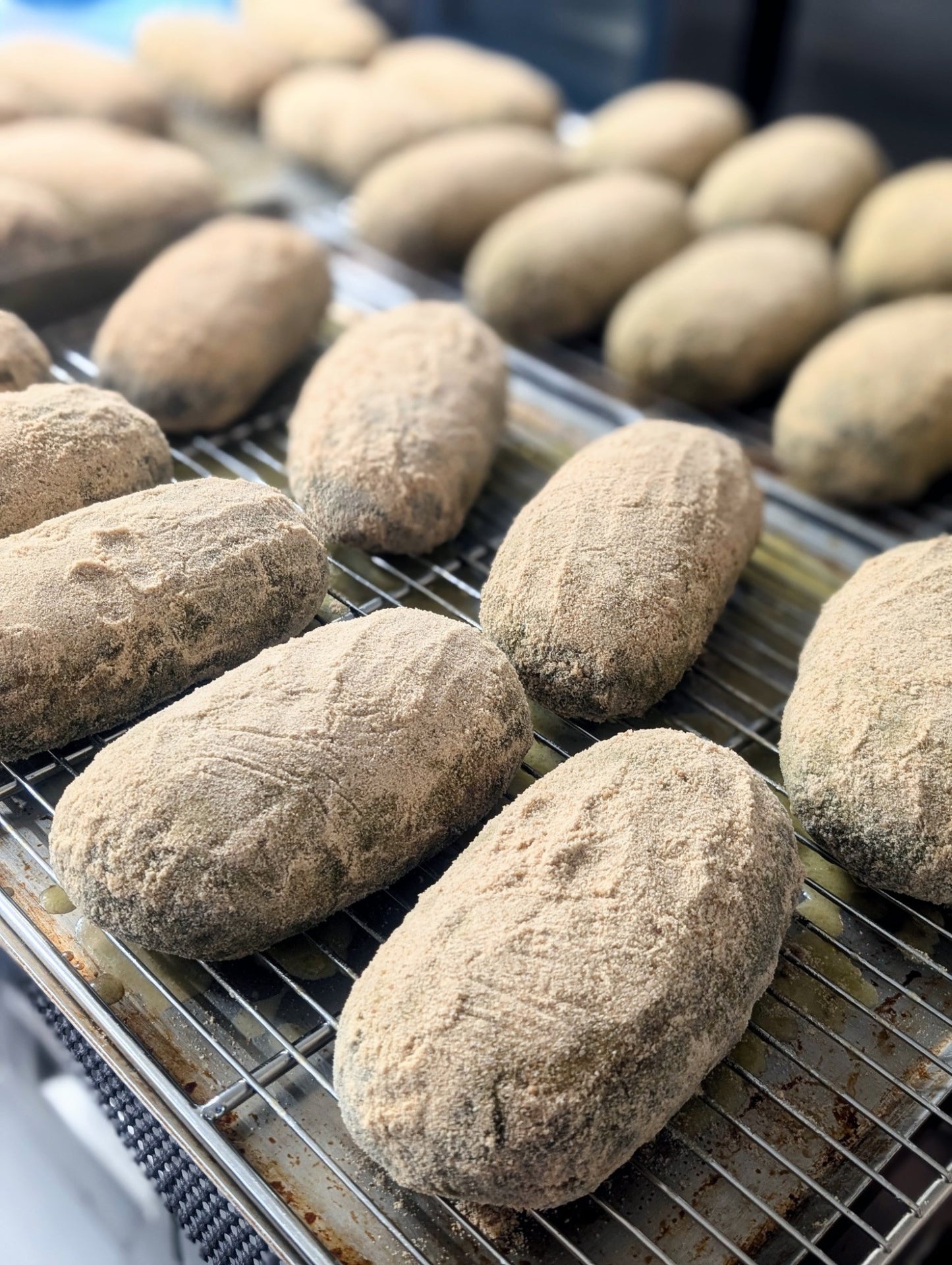 蓬（よもぎ）のシュトーレン